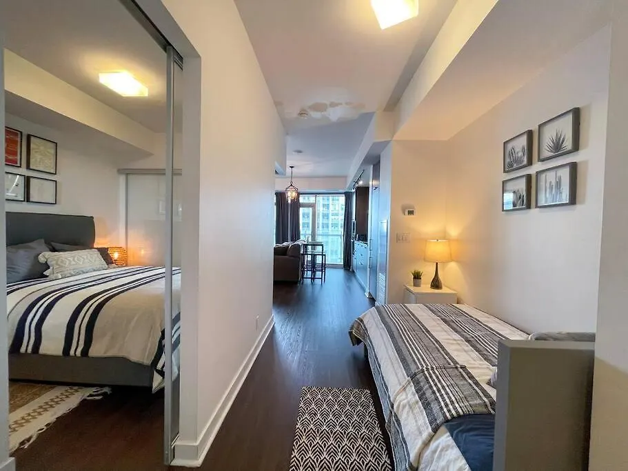 Simply Comfort Suites - Unique Apartment In Ice Condos 多伦多